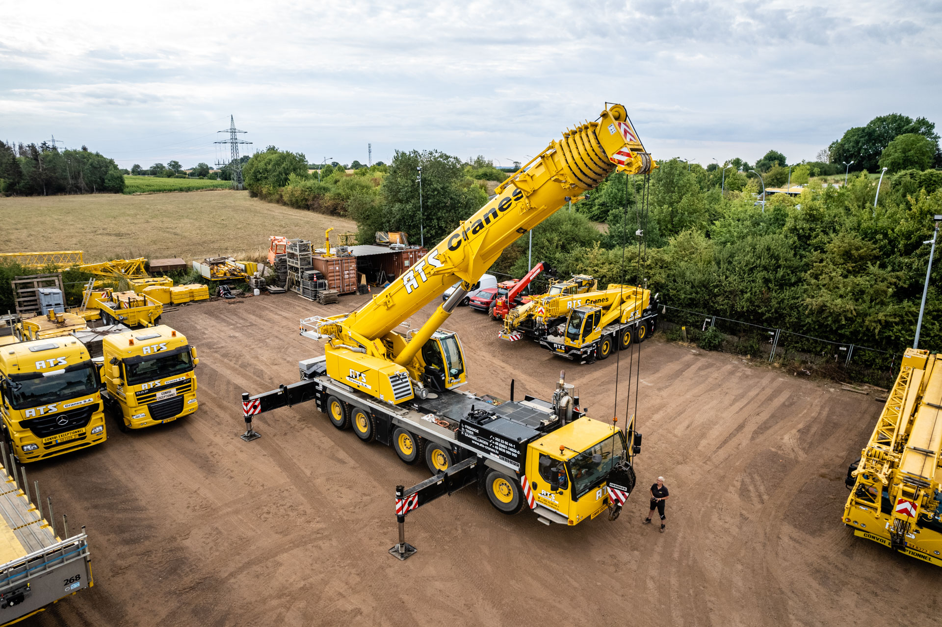 Nacelle élévatrice Frisange : découvrez notre service de location d’engins de levage !